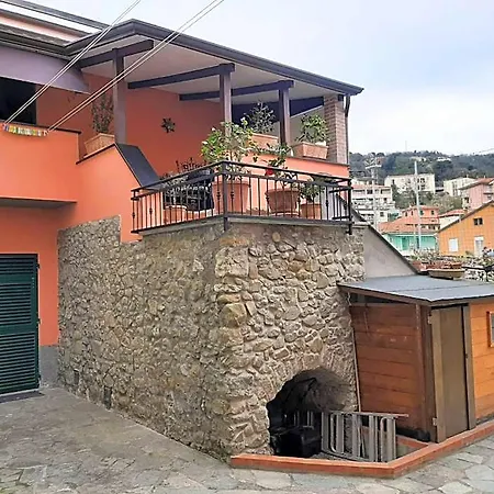 La La Spezia