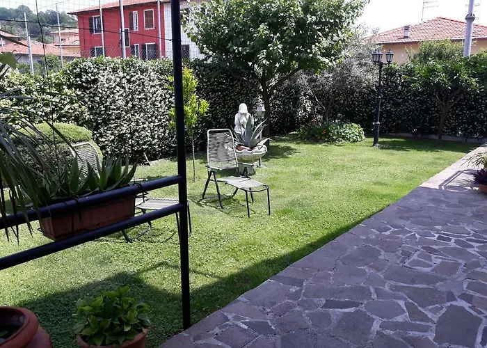 La 住宿加早餐酒店 3*